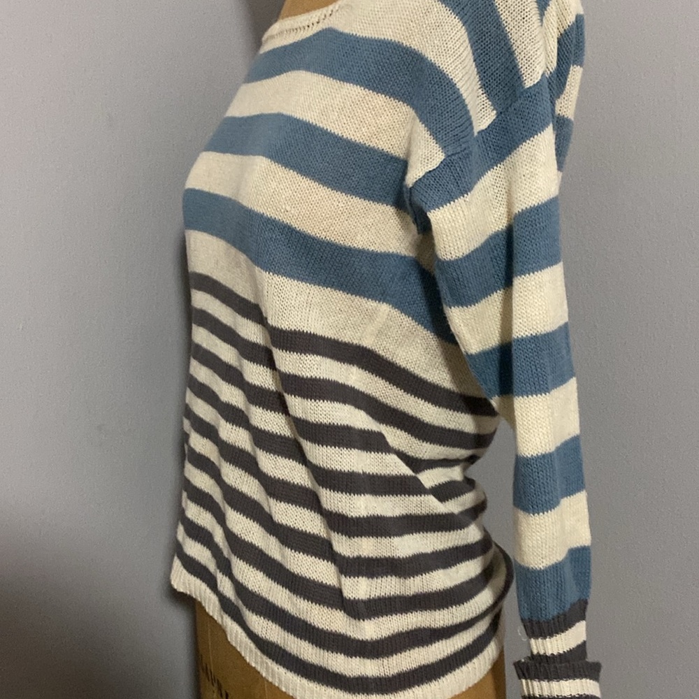 Splendid Top - Picture 6 of 13